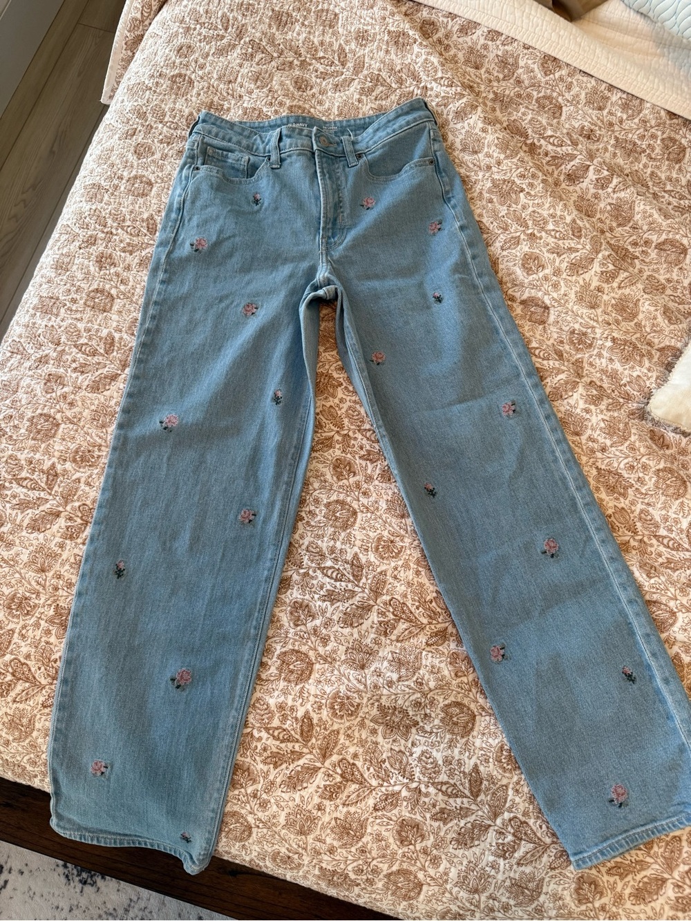 Old Navy Floral Embroidered High Rise Loose Jeans